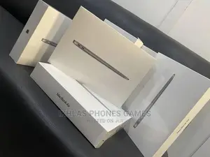 New Laptop Apple MacBook Air 8GB Apple M1 SSD 256GB