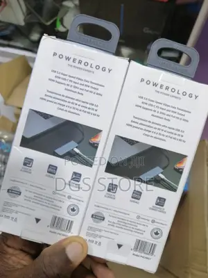 Powerology Usb C 4in1 With Usb +Hdmi