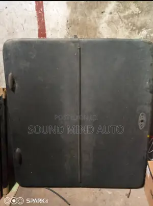 Sport Track Ford Explorer 2005 Model