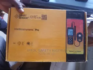 Digital Lux Meter/Light Meter