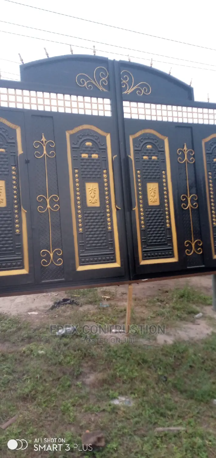 Metal Gates