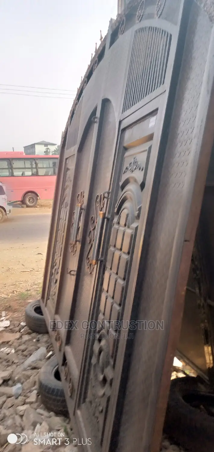 Metal Gates