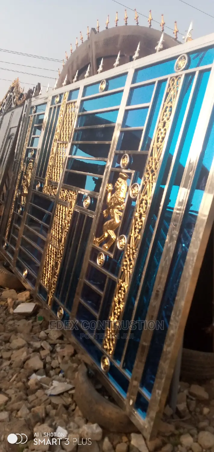 Metal Gates