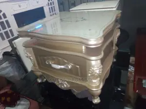 Middium Table With Drawers