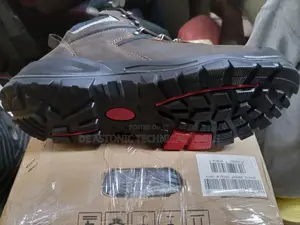Safety First (Plus)Safety Boot