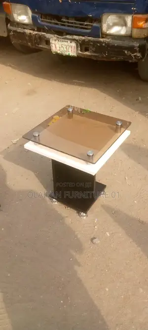 Executive Center Table/3side Stood