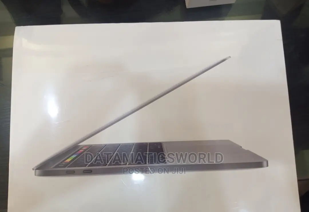 Laptop Apple MacBook Pro 2017 8GB Intel Core I5 HDD 128GB