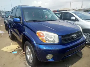 Toyota RAV4 2005 Blue