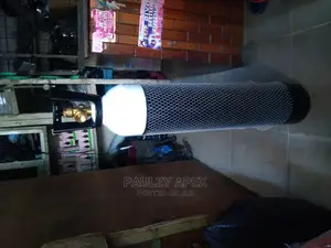 Oxygen Cylinder (Side)