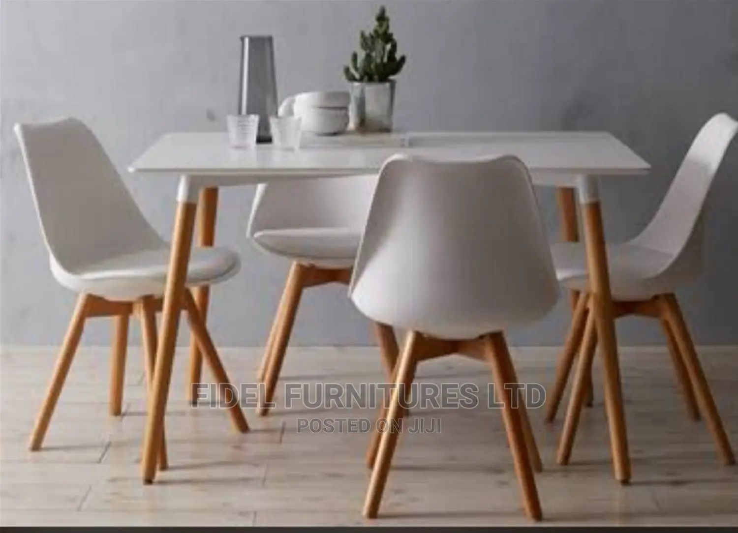 Standard Quality 4seaters Outdoor Chair With Table