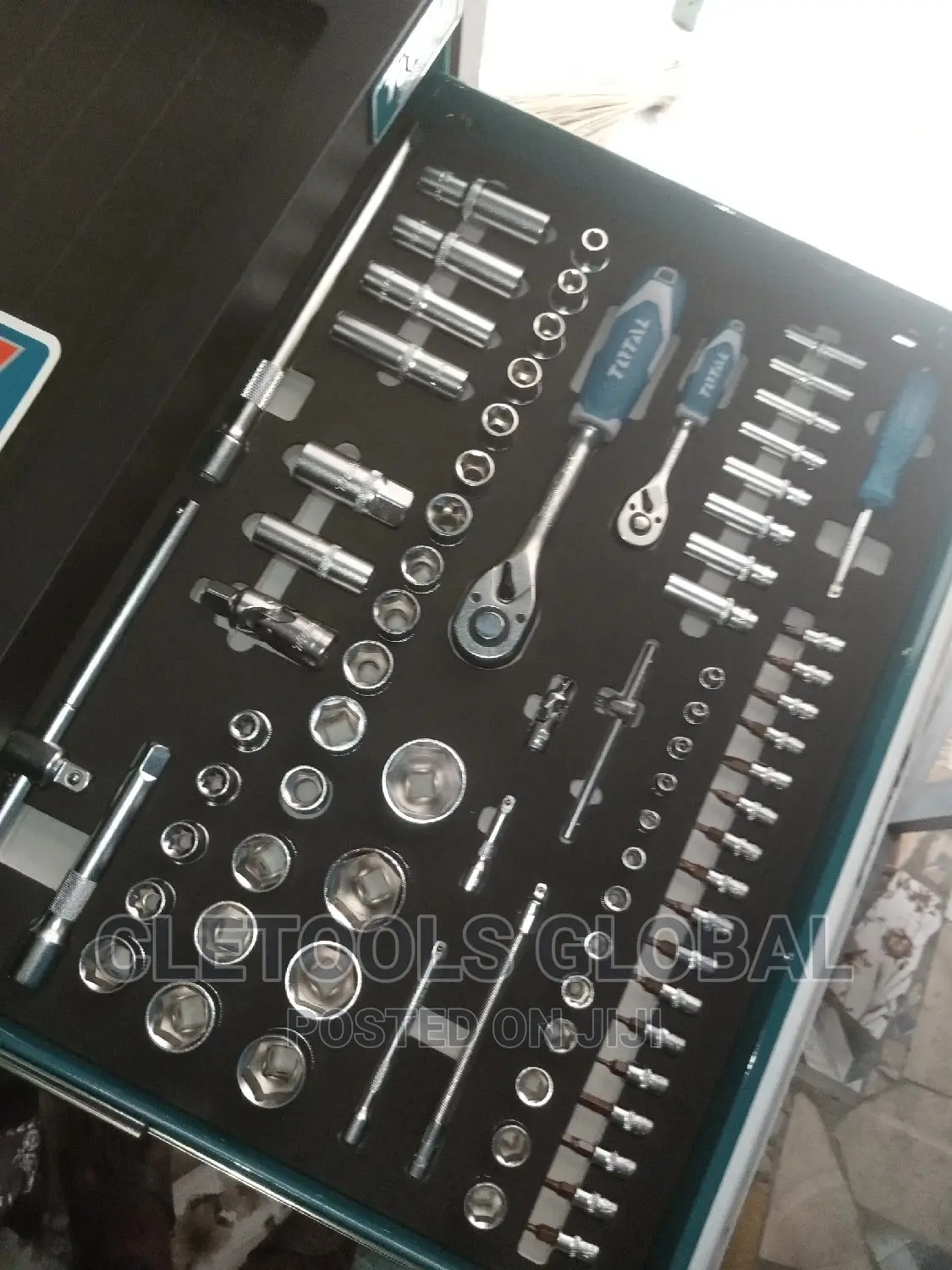 Trolley Tools Box Complete With Tools