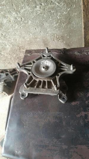 Engine Seat for Mercedes-Benz