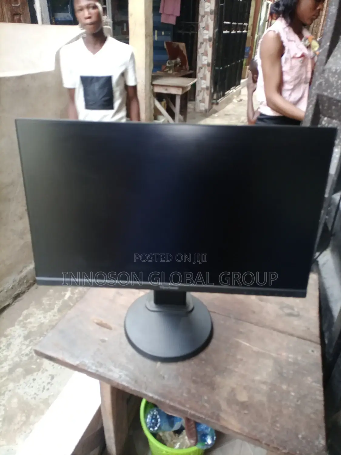 24" Frameless Viewsonic Monitor