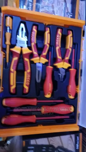 9pcs Insulated Hand Tools Set