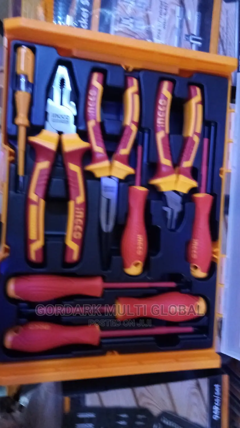 9pcs Insulated Hand Tools Set