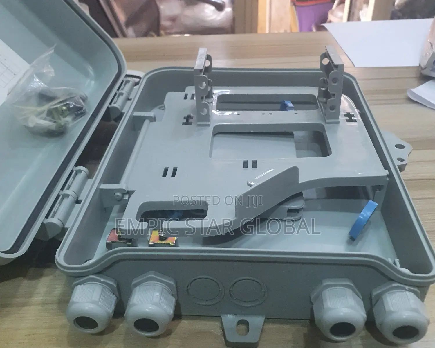 Plastic 24 Core Fiber Optical Termination Box Splitter