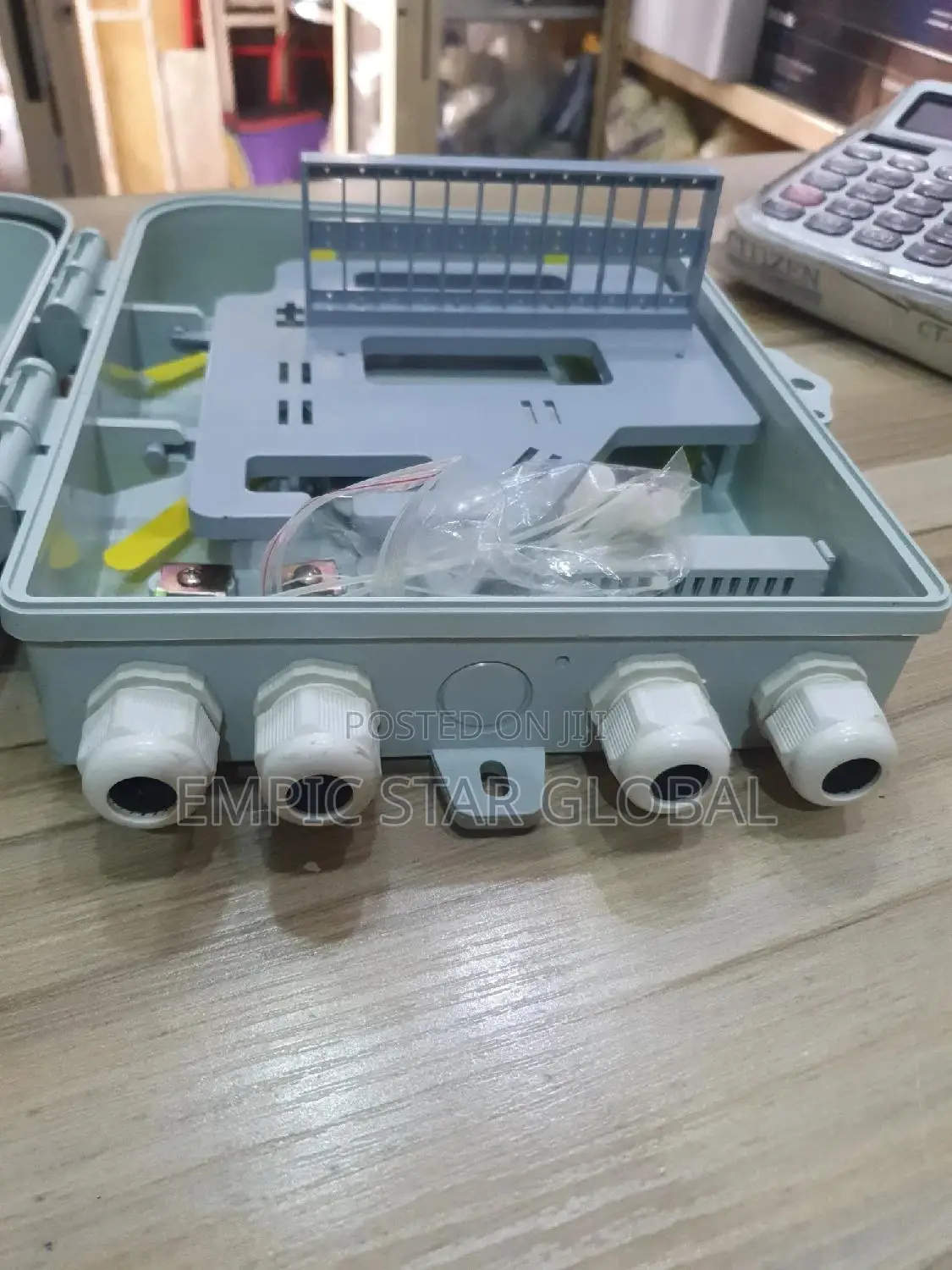 Plastic 24 Core Fiber Optical Termination Box Splitter