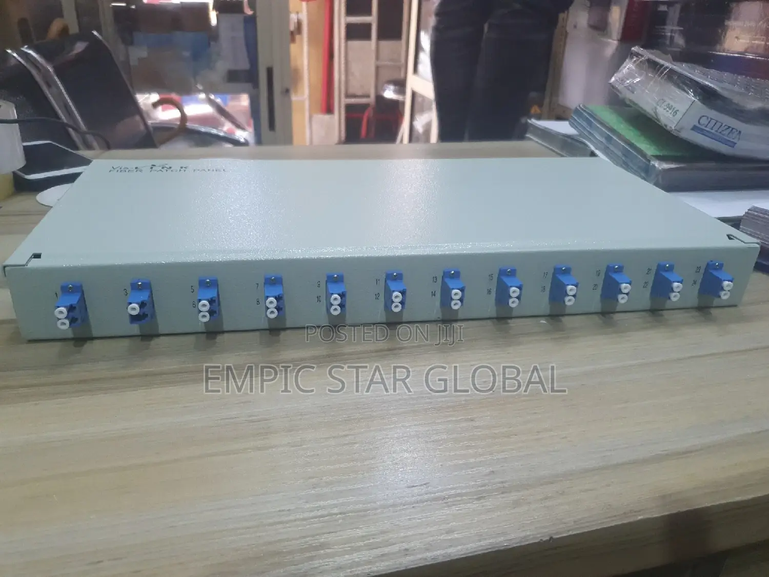 Vis-Link 24 Port Fiber Optic Patch Panel LC 19′′ 1U