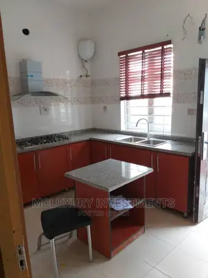 4bdrm Duplex in Ikota, In A Lovely for sale