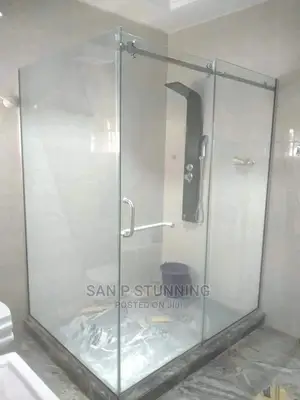 Shower Cubicle ( 10mm Portable Glass)
