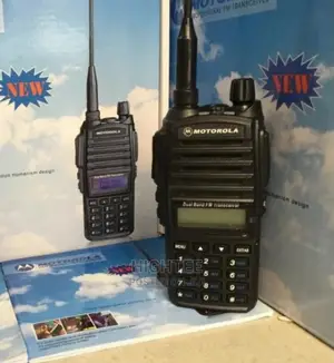 Motorola GP 399 UHF/VHF Walkie Talkie Radio