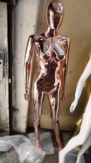 Rose Gold Size 8 Faceless Detachable Body Mannequins