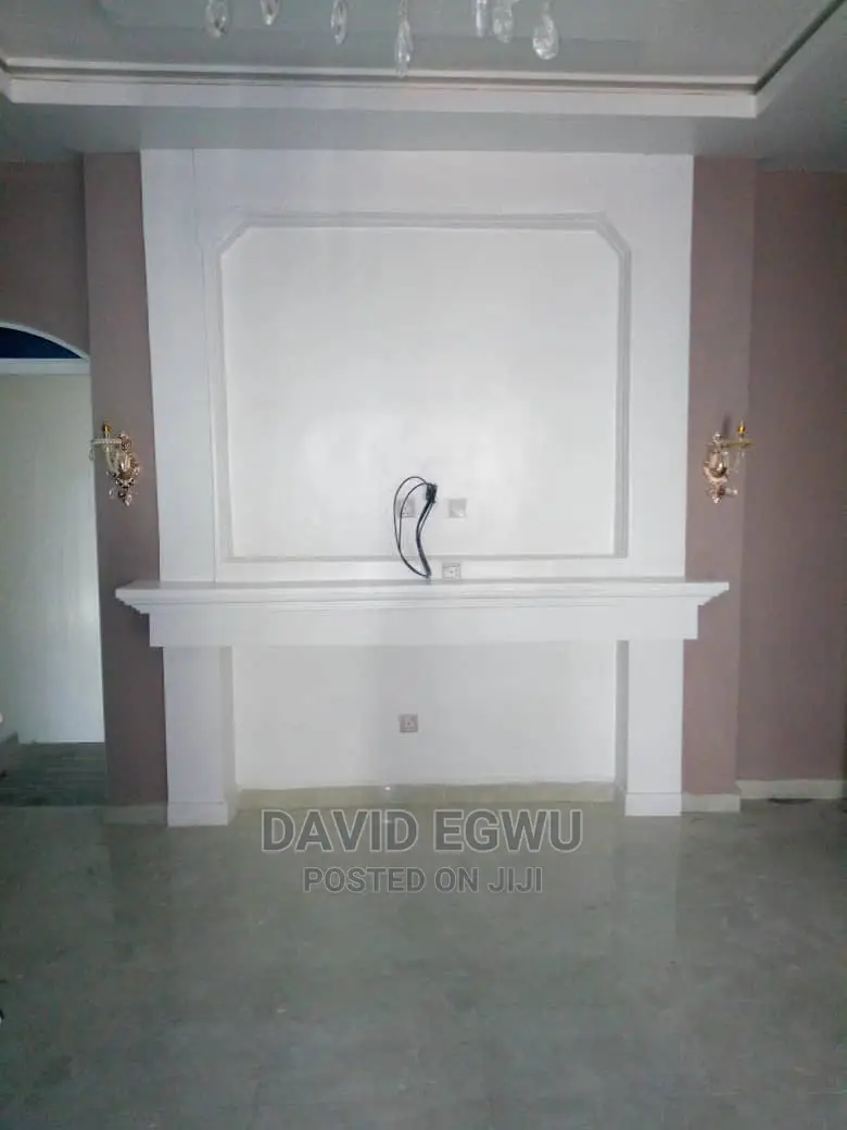 Pop Tv Stand