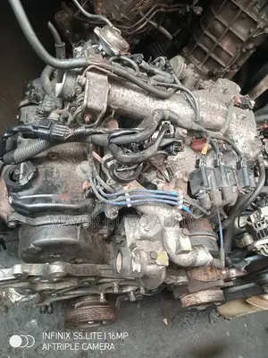 Mitsubishi Montero Sport V6. 4G74.