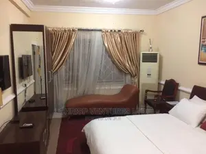 1bedroom Studio Apartment in Shonibare Estate for Shortlet