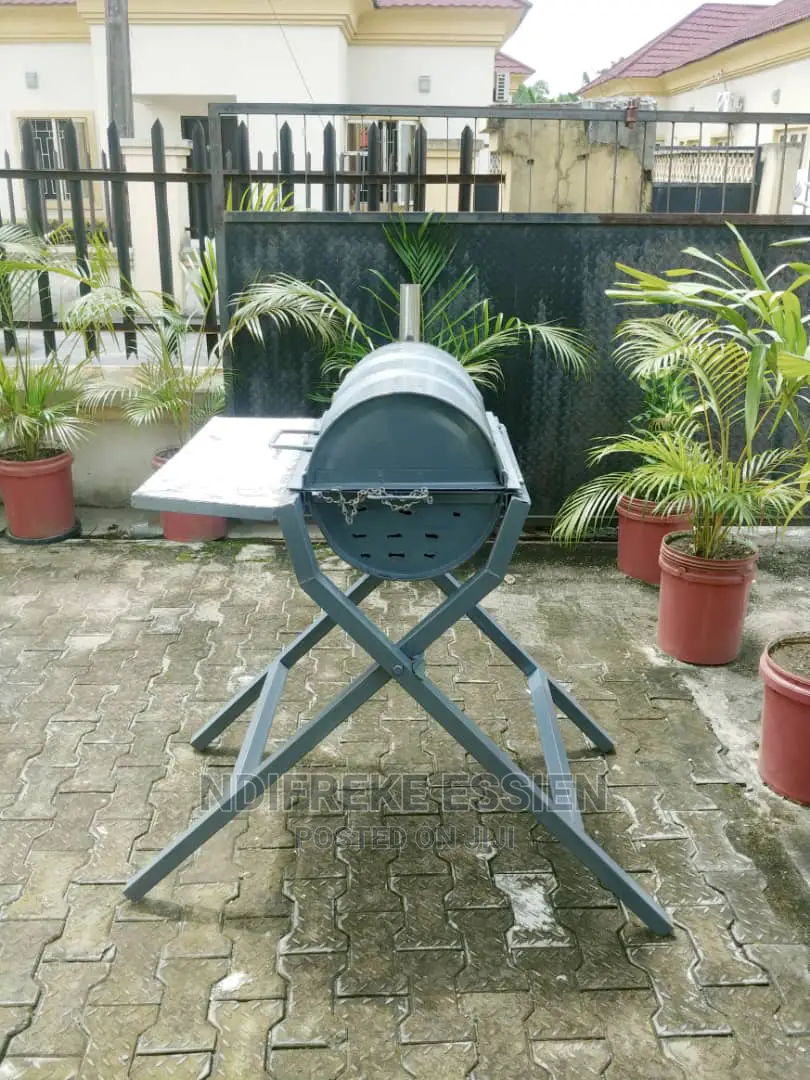Quality Barbecue Stand