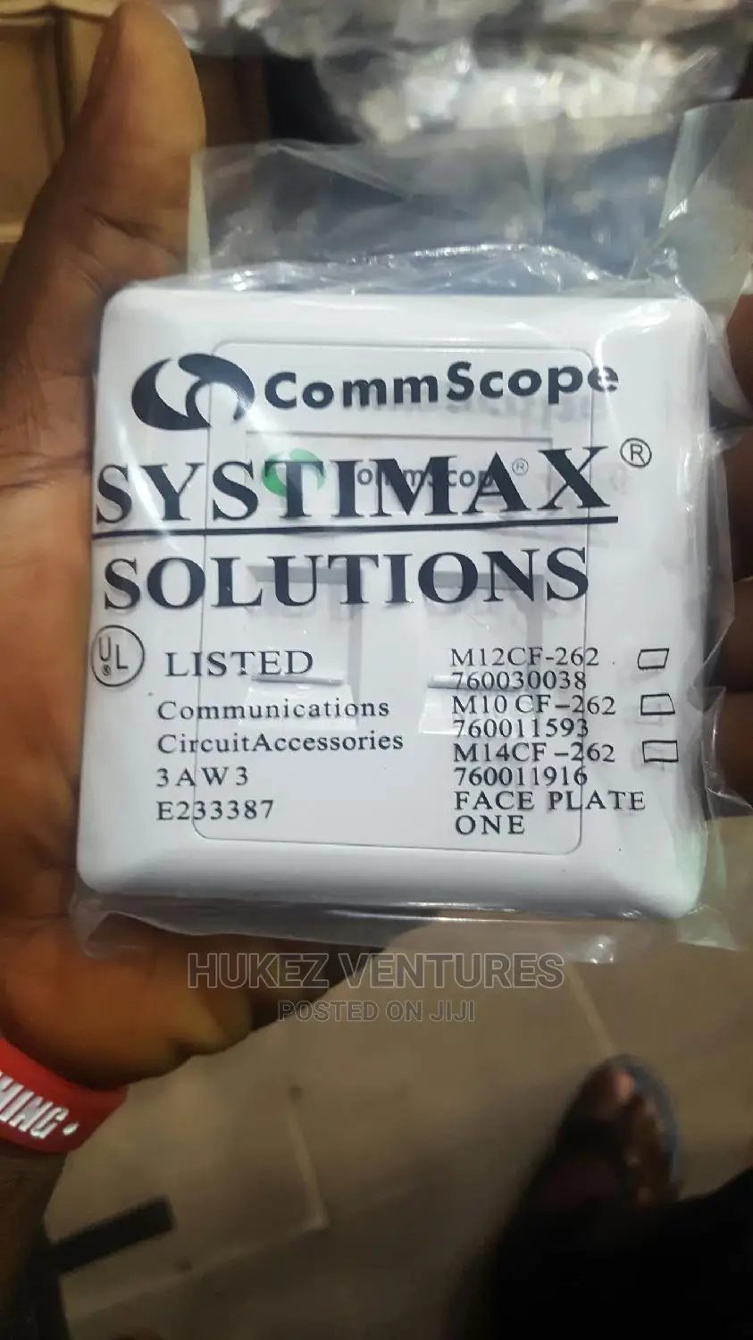 Commscope/Systimax Double Face Plate