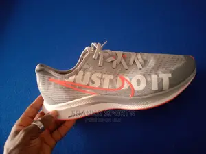Nike Zoom X