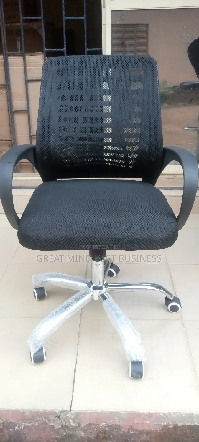 Swivel Office Chair