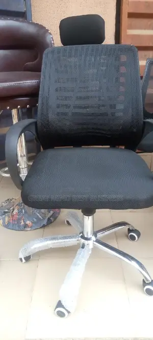 Swivel Office Chair