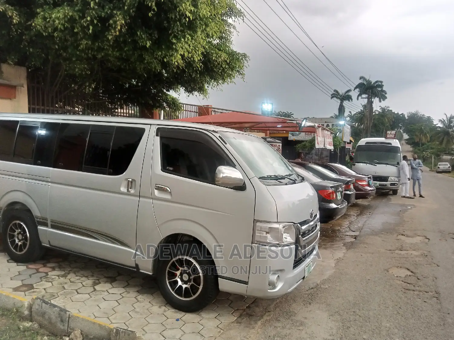 Dewaxy Bus Rental Services