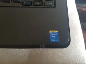 Laptop Dell 4GB Intel Core I3 HDD 320GB