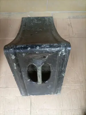 Iron Car Tire Stopper