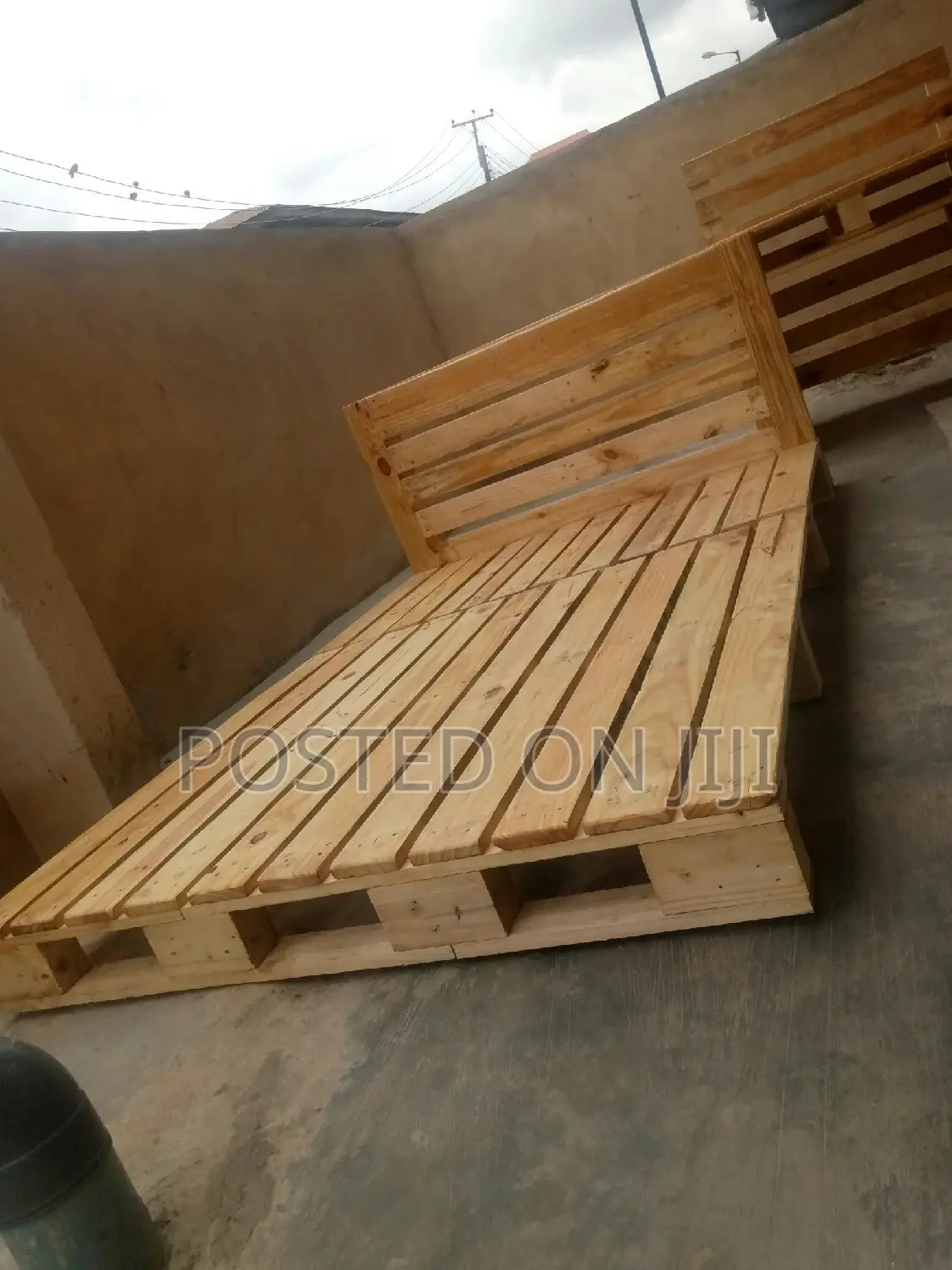 Pallet Bed Frame 4by6 Polished