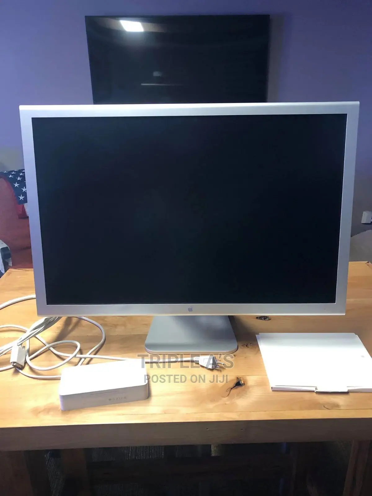 Apple Monitor