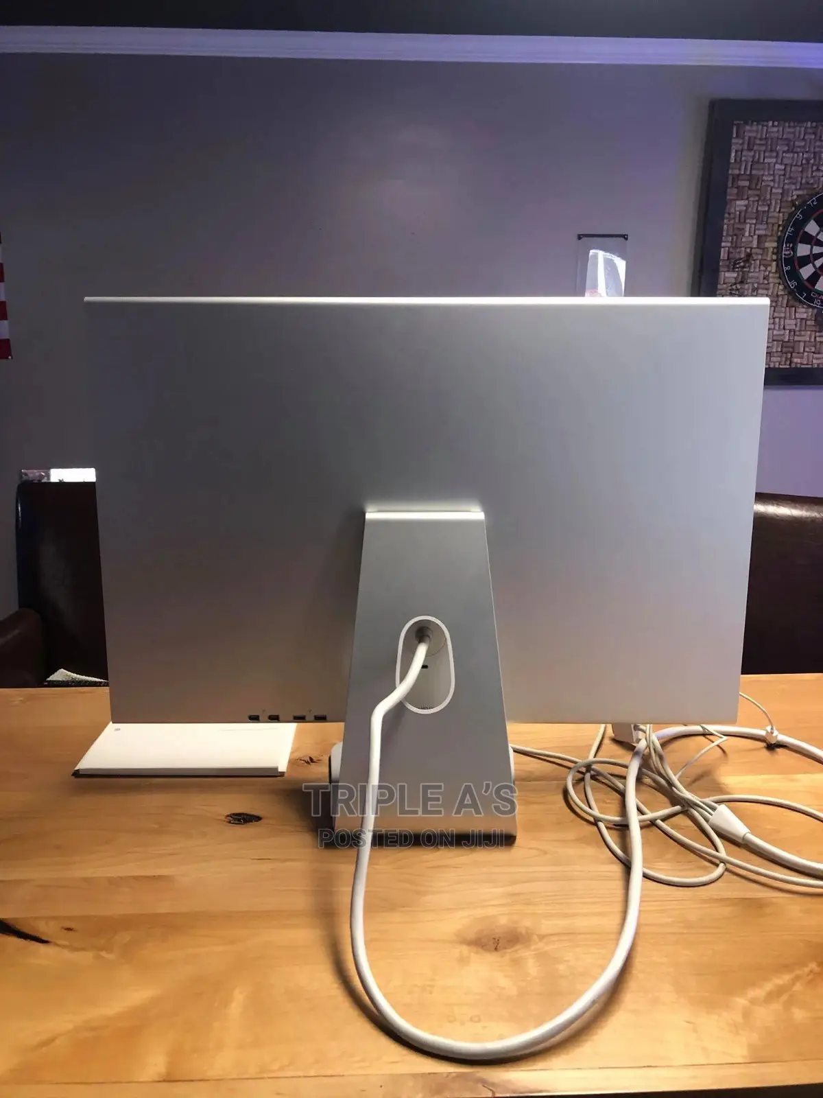 Apple Monitor