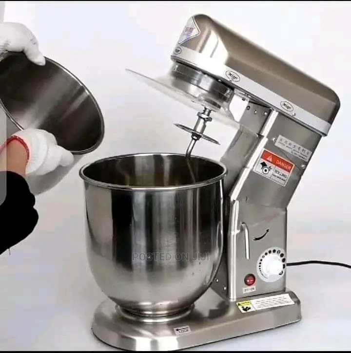Industrial 7L Cake Mixer