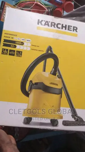 Wd2 Wet and Dryer Vacuum Cleaner Karcher