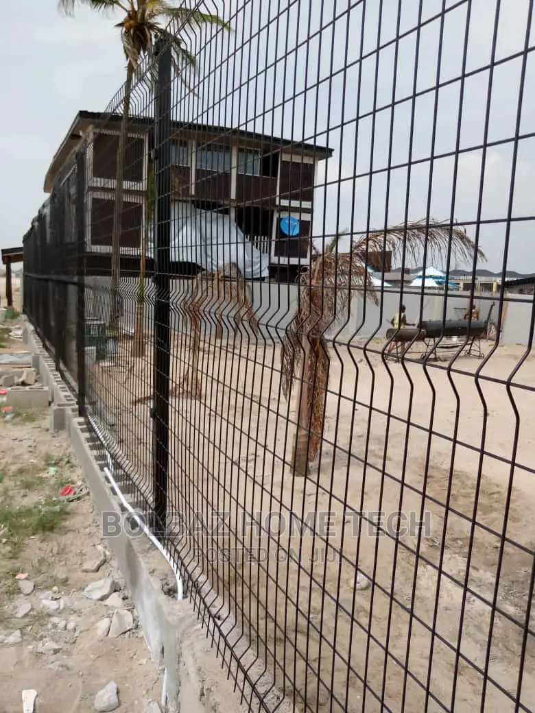Security Fence-Wire; Razor Wire, Panel Mesh, Barb Wire W