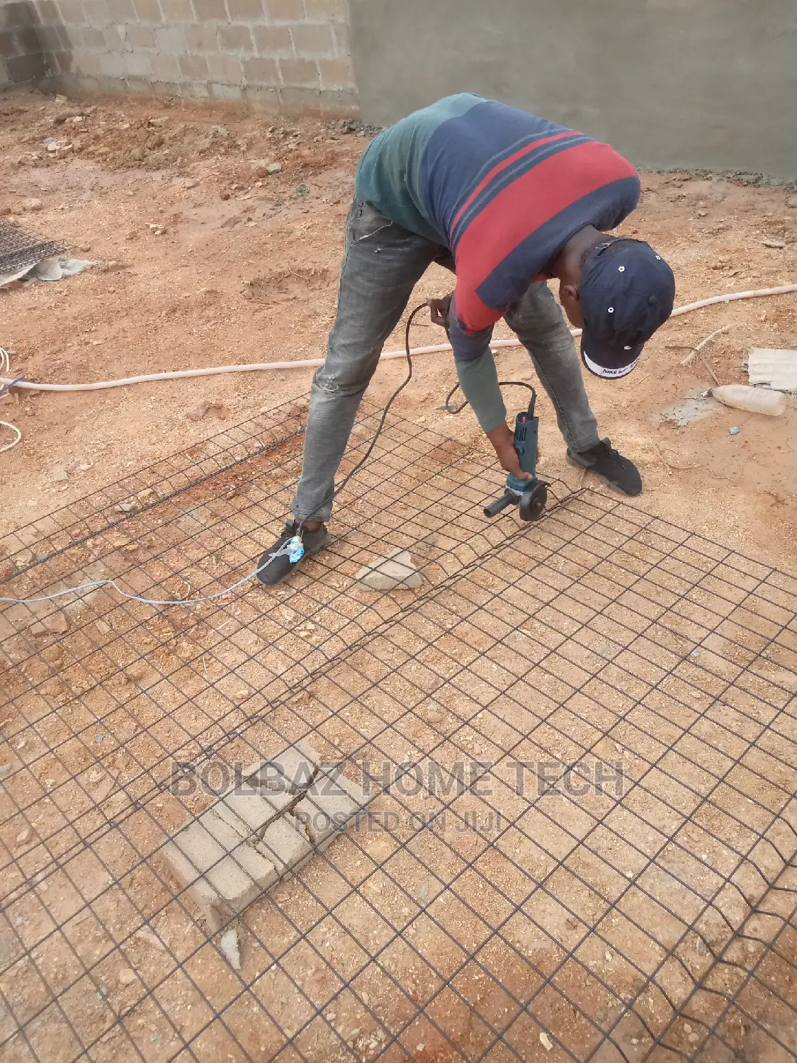 Security Fence-Wire; Razor Wire, Panel Mesh, Barb Wire W
