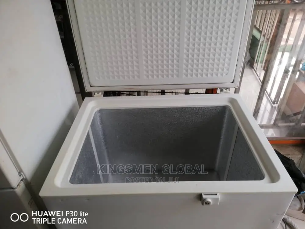 Chest Freezer 250l