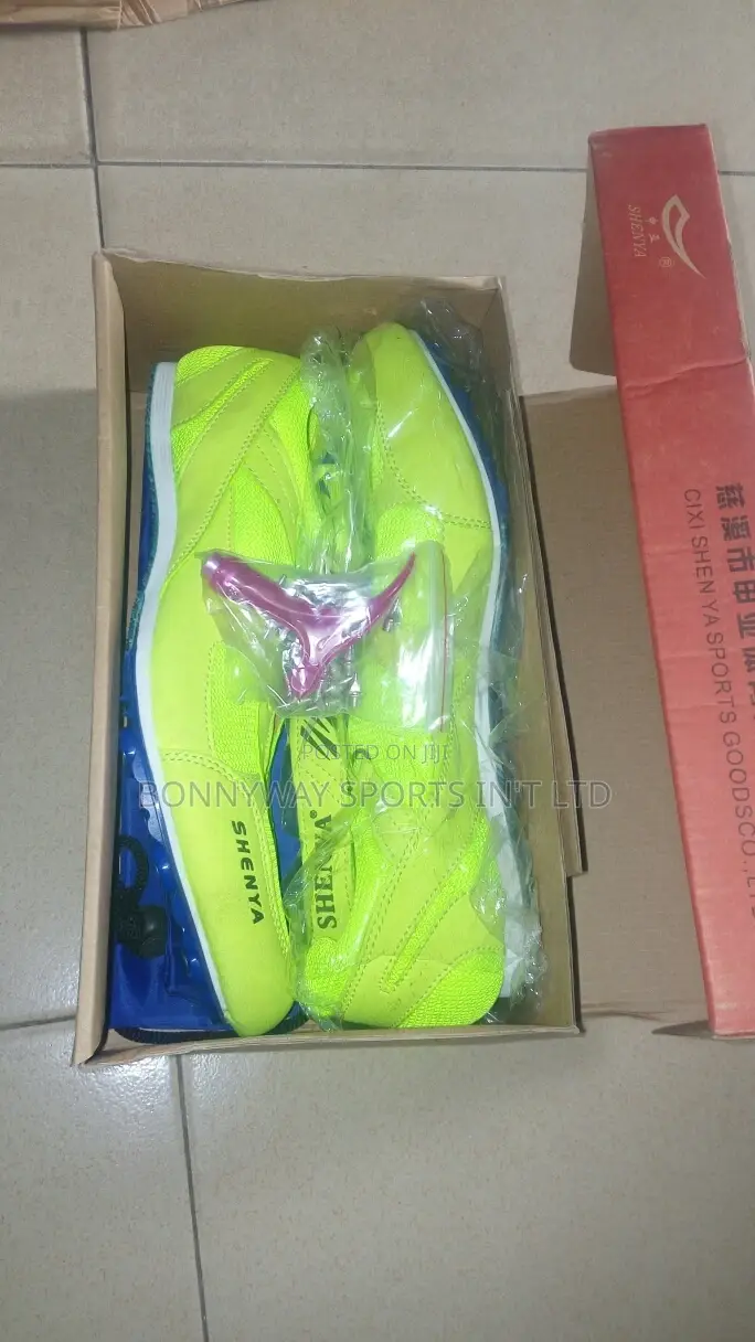Running Spike Shoe