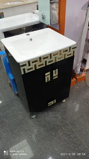 Cabinet Basin With Mosaic Design