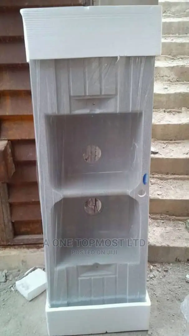 Acrylic Sink