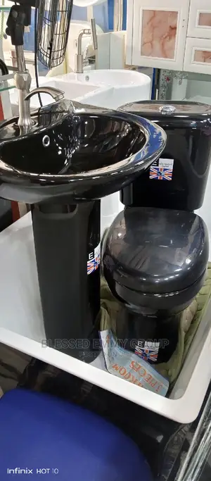 Real England Black Colour WC Set