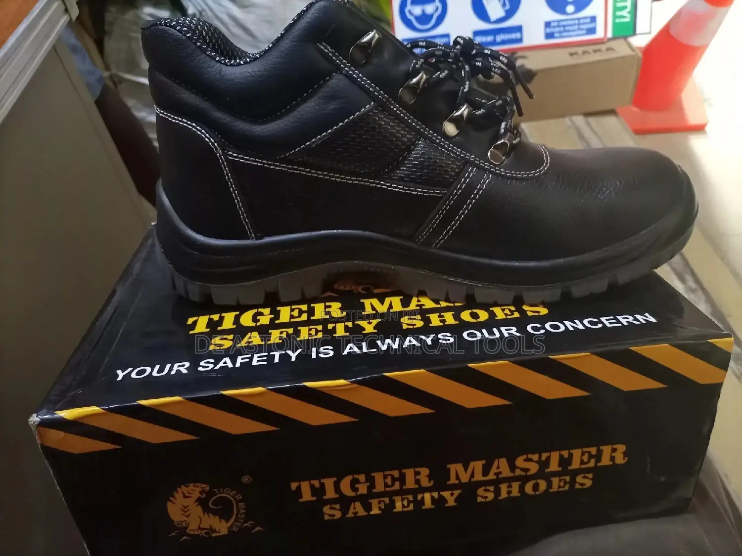Tiger Master Safety Boot